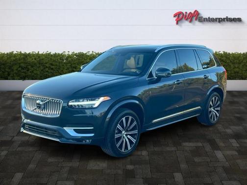2022 Volvo XC90 T6 Inscription 7 Passenger