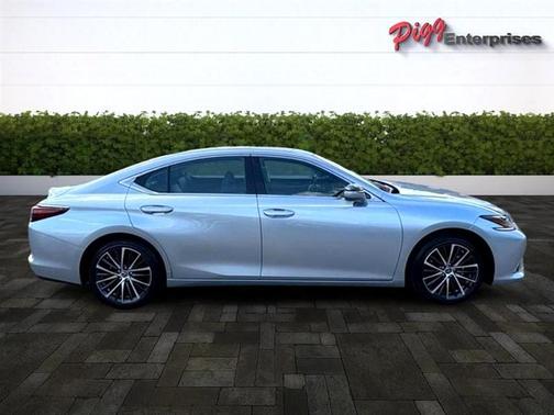 2024 Lexus ES 350 Base