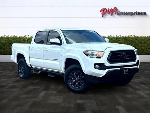 2022 Toyota Tacoma SR5