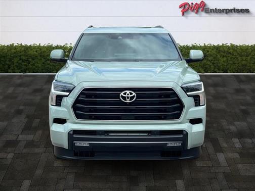 2025 Toyota Sequoia SR5