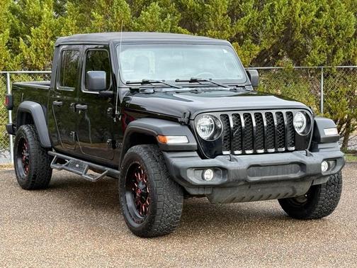 2021 Jeep Gladiator Sport