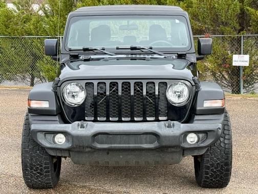 2021 Jeep Gladiator Sport