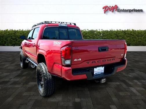 2019 Toyota Tacoma SR