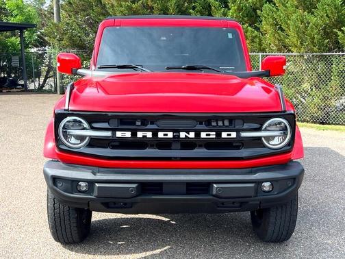 2023 Ford Bronco OUTERBANKS