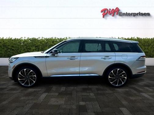2022 Lincoln Aviator Reserve RWD