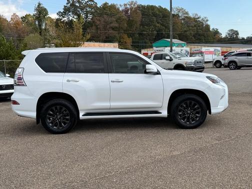 2022 Lexus GX 460 Base