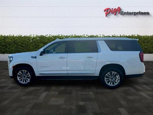 2021 GMC Yukon XL SLT