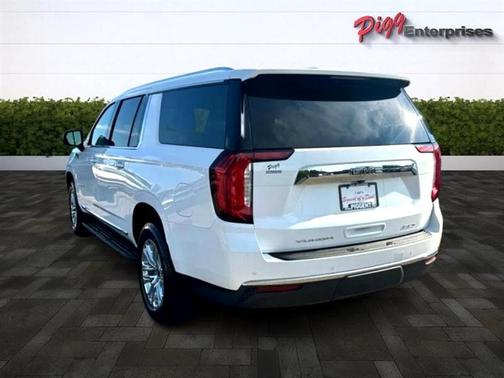 2021 GMC Yukon XL SLT