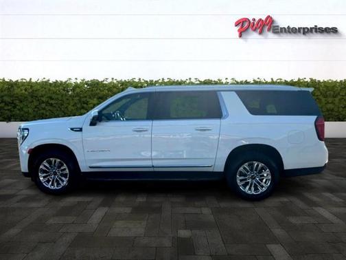 2021 GMC Yukon XL SLT
