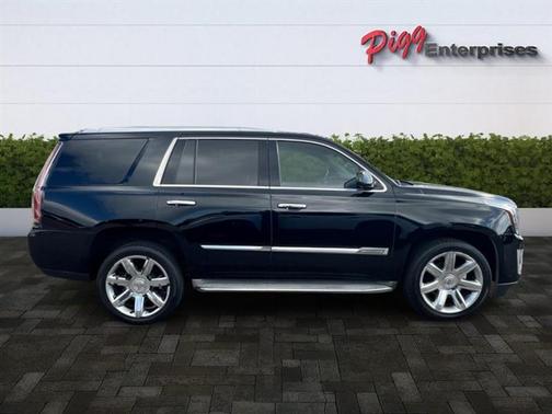 2015 Cadillac Escalade Luxury