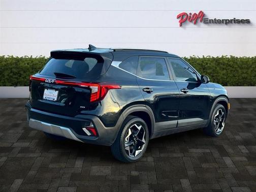 2024 Kia Seltos EX