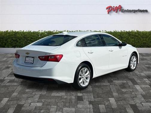 2025 Chevrolet Malibu LT