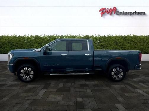 2024 GMC Sierra 2500 Denali