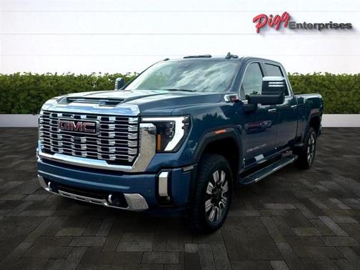2024 GMC Sierra 2500 Denali
