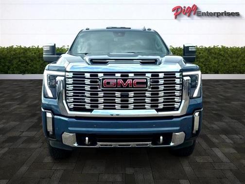 2024 GMC Sierra 2500 Denali