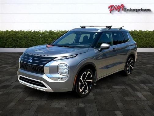 2022 Mitsubishi Outlander SEL