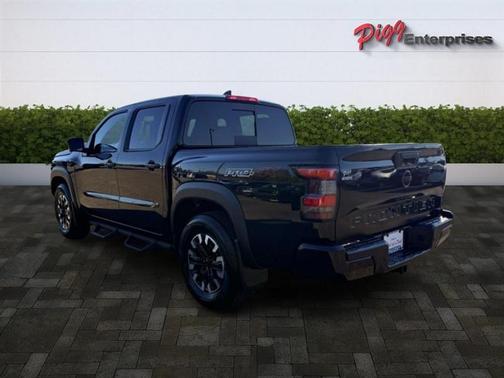 2024 Nissan Frontier PRO-4X