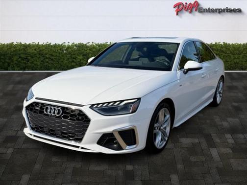 2024 Audi A4 45 S line quattro Premium