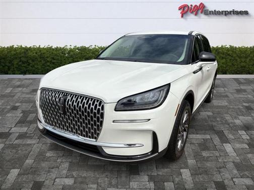 White 2023 Lincoln Corsair Standard