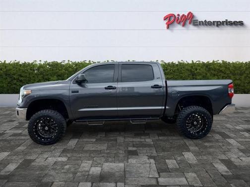 Gray 2019 Toyota Tundra SR5