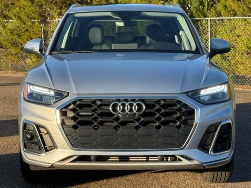 2024 Audi Q5 45 S line quattro Premium
