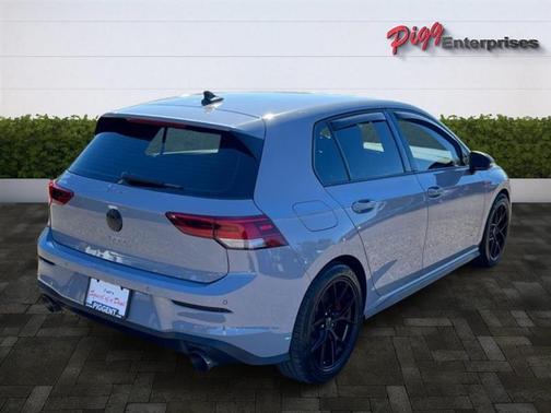 2023 Volkswagen Golf GTI 2.0T S