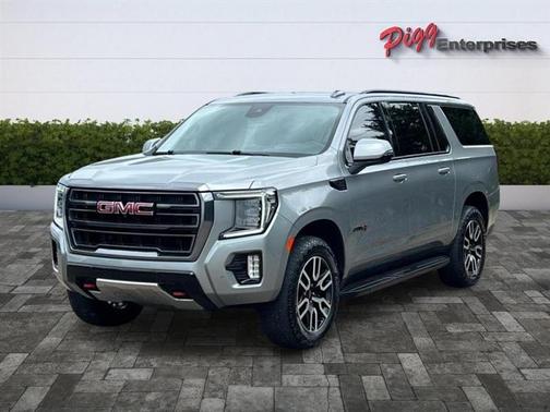 Silver 2024 GMC Yukon XL AT4