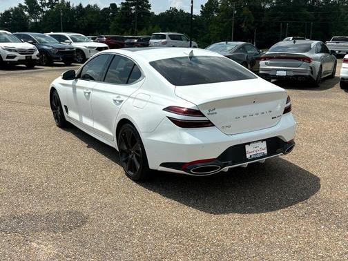 2022 Genesis G70 3.3T