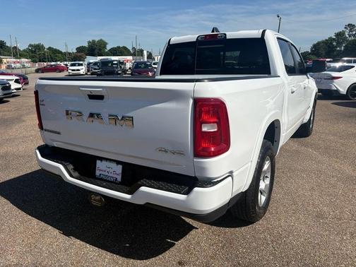 White 2025 RAM 1500 Big Horn/Lone Star