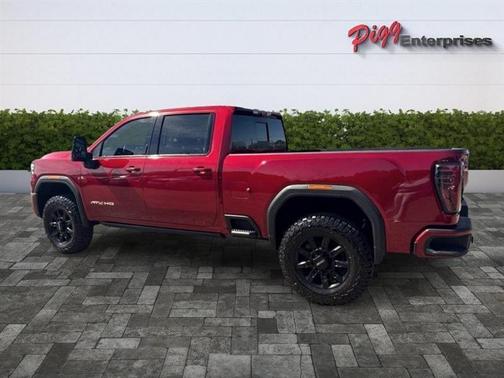 2024 GMC Sierra 2500 AT4