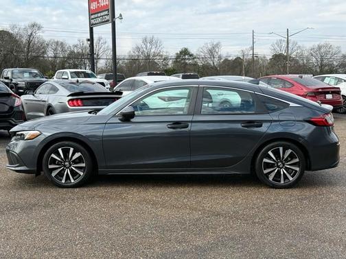 2023 Honda Civic EX-L