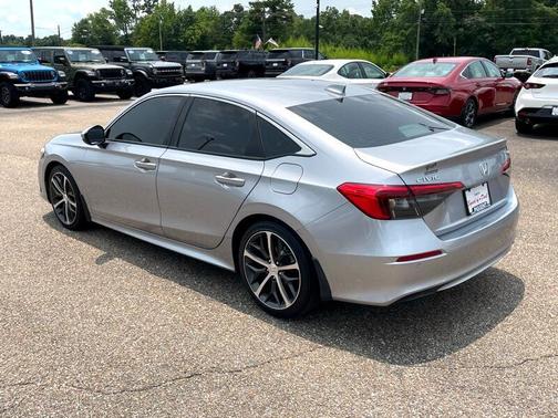 2022 Honda Civic Touring