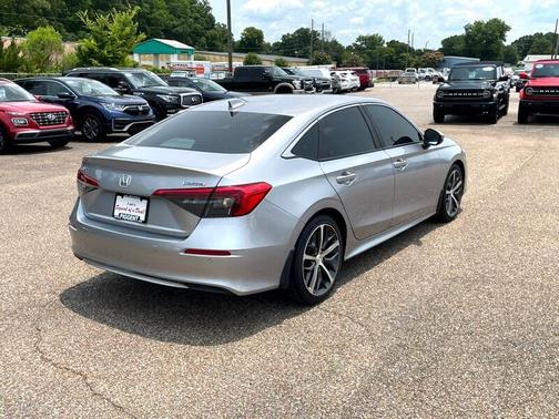 2022 Honda Civic Touring