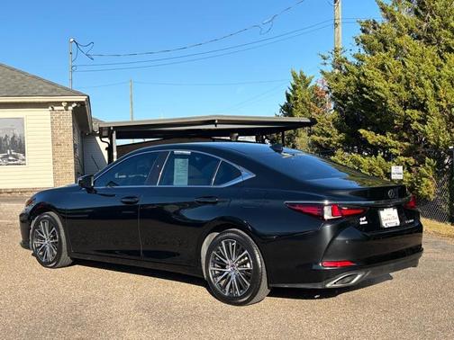 2024 Lexus ES 350 Base