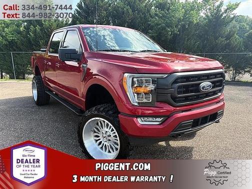 Red 2022 Ford F-150 XLT
