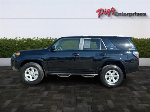 2018 Toyota 4Runner SR5 4WD