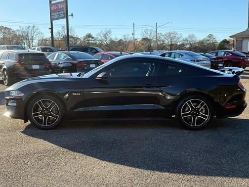 2023 Ford Mustang GT Premium