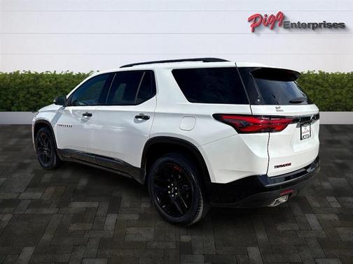 2022 Chevrolet Traverse Premier