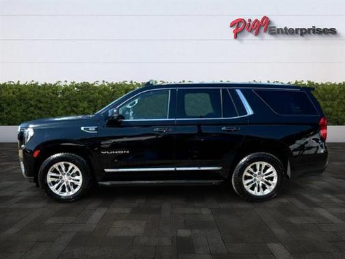 2022 GMC Yukon SLT