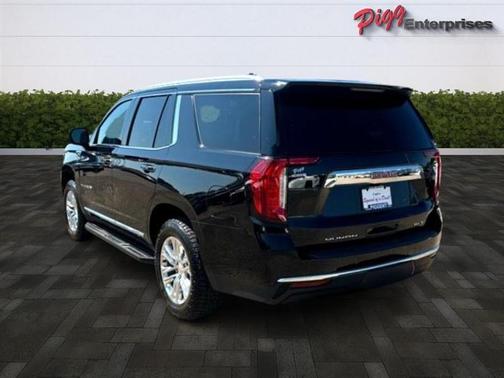 2022 GMC Yukon SLT