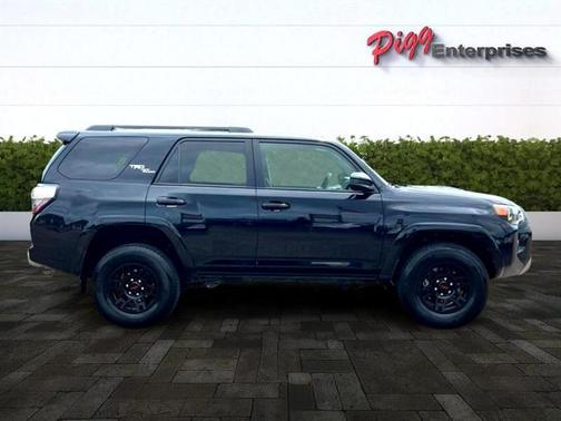 2023 Toyota 4Runner TRD Off Road