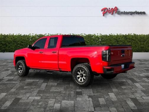 2018 Chevrolet Silverado 1500 Custom