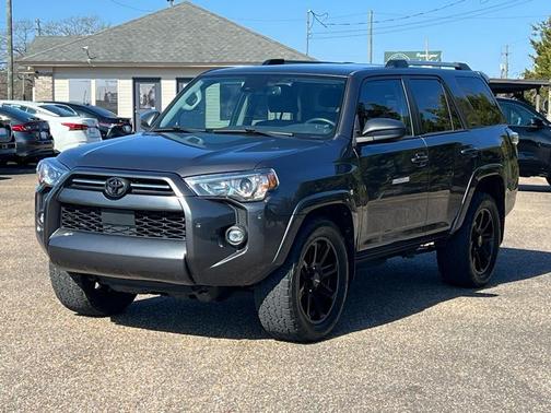 2022 Toyota 4Runner SR5
