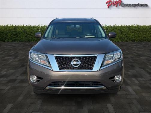 2016 Nissan Pathfinder SL
