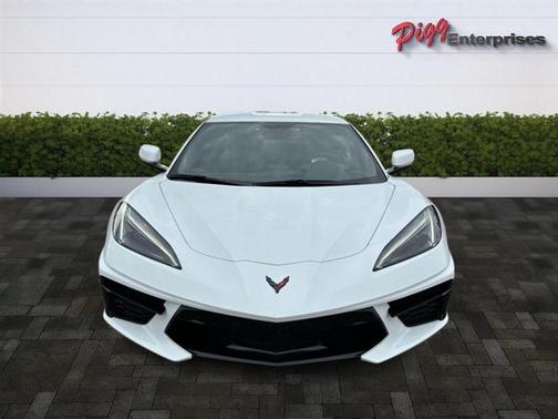 2022 Chevrolet Corvette Stingray w/1LT