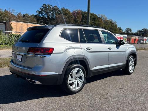 2023 Volkswagen Atlas 3.6L SE w/Technology