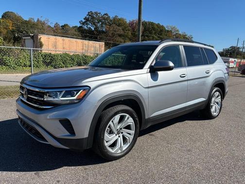 2023 Volkswagen Atlas 3.6L SE w/Technology