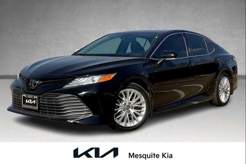 2020 Toyota Camry XLE