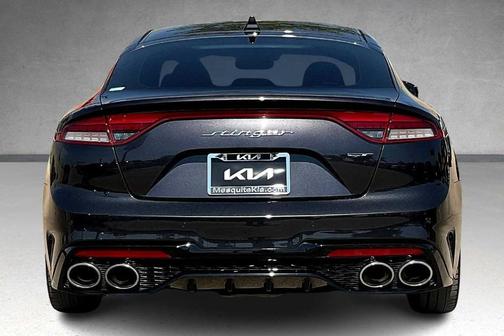2022 Kia Stinger GT1