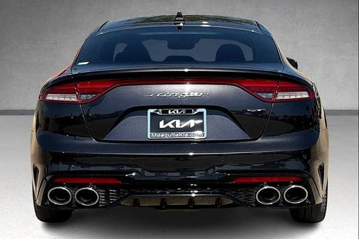 2022 Kia Stinger GT1